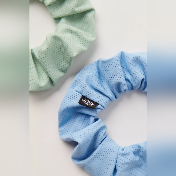 Irelyndw96 Giftaway!!! 💚 - Picture 12 of 12